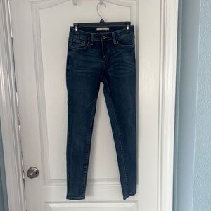 Women’s Size 3 Stretch Skinny Jeans